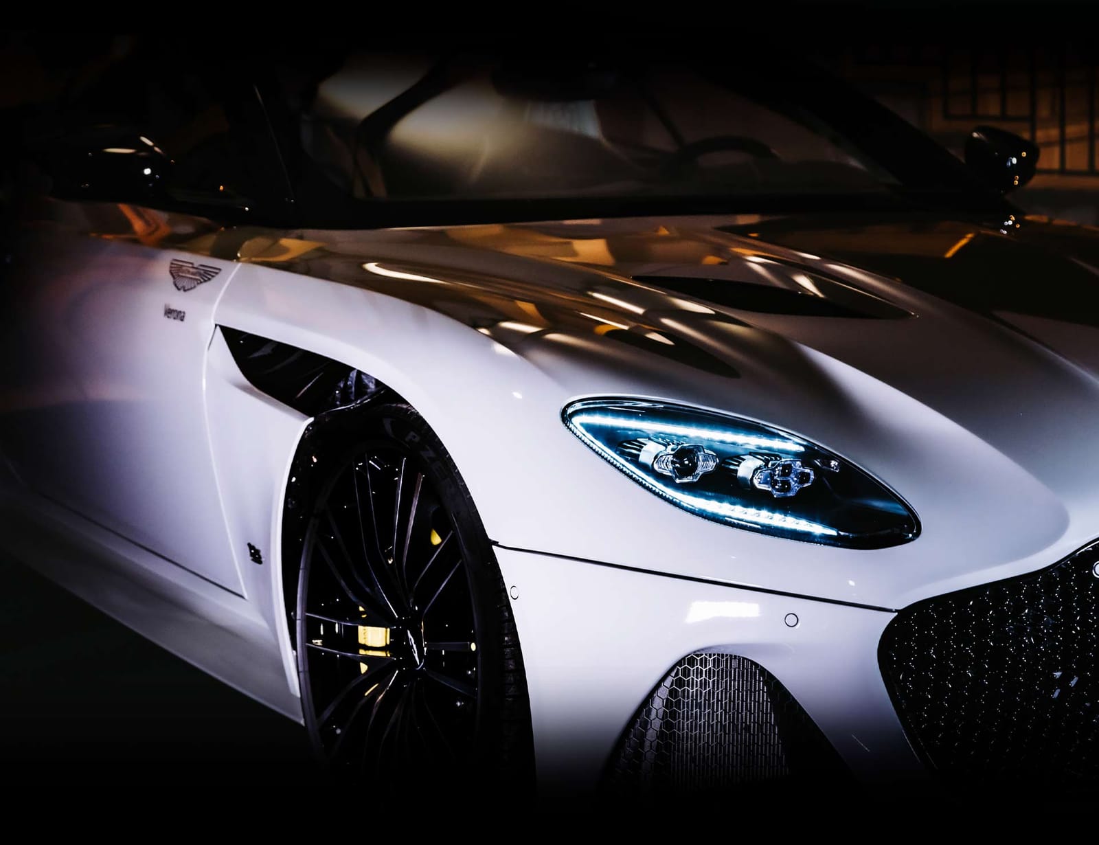 Aston Martin Contact